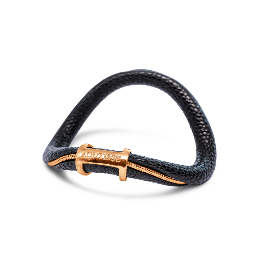 Dream Bangle Black Leather